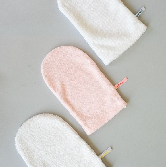 Smitten Cleansing Mitt